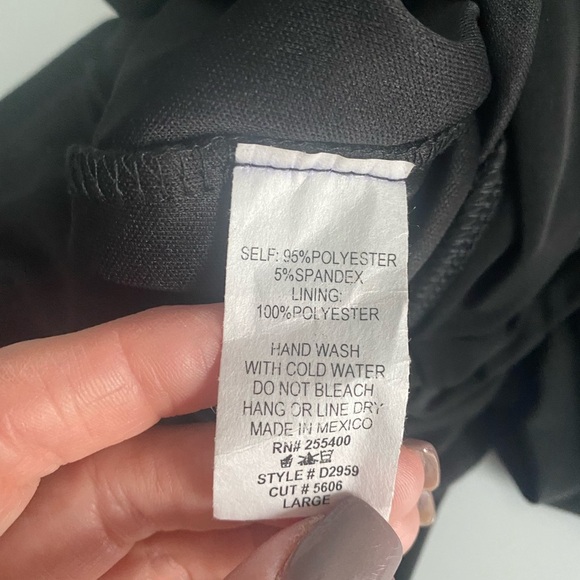 Windsor Black One Shoulder Formal Dress. Size 6 - Picture 6 of 6